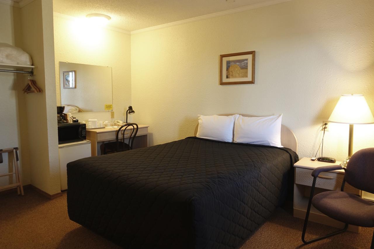 Armada Inn Motel Unity Kültér fotó